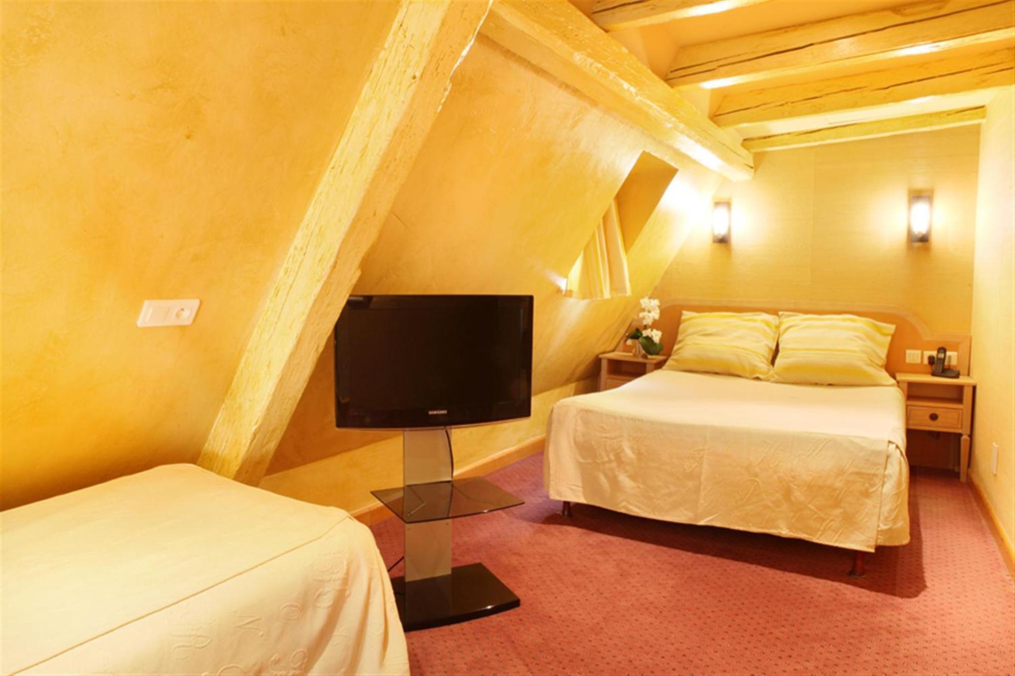 Hotel Cathedrale Štrasburk Pokoj fotografie